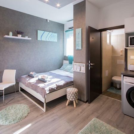 Petra'S Tranquil Nest In Downtown Budapest Exterior photo